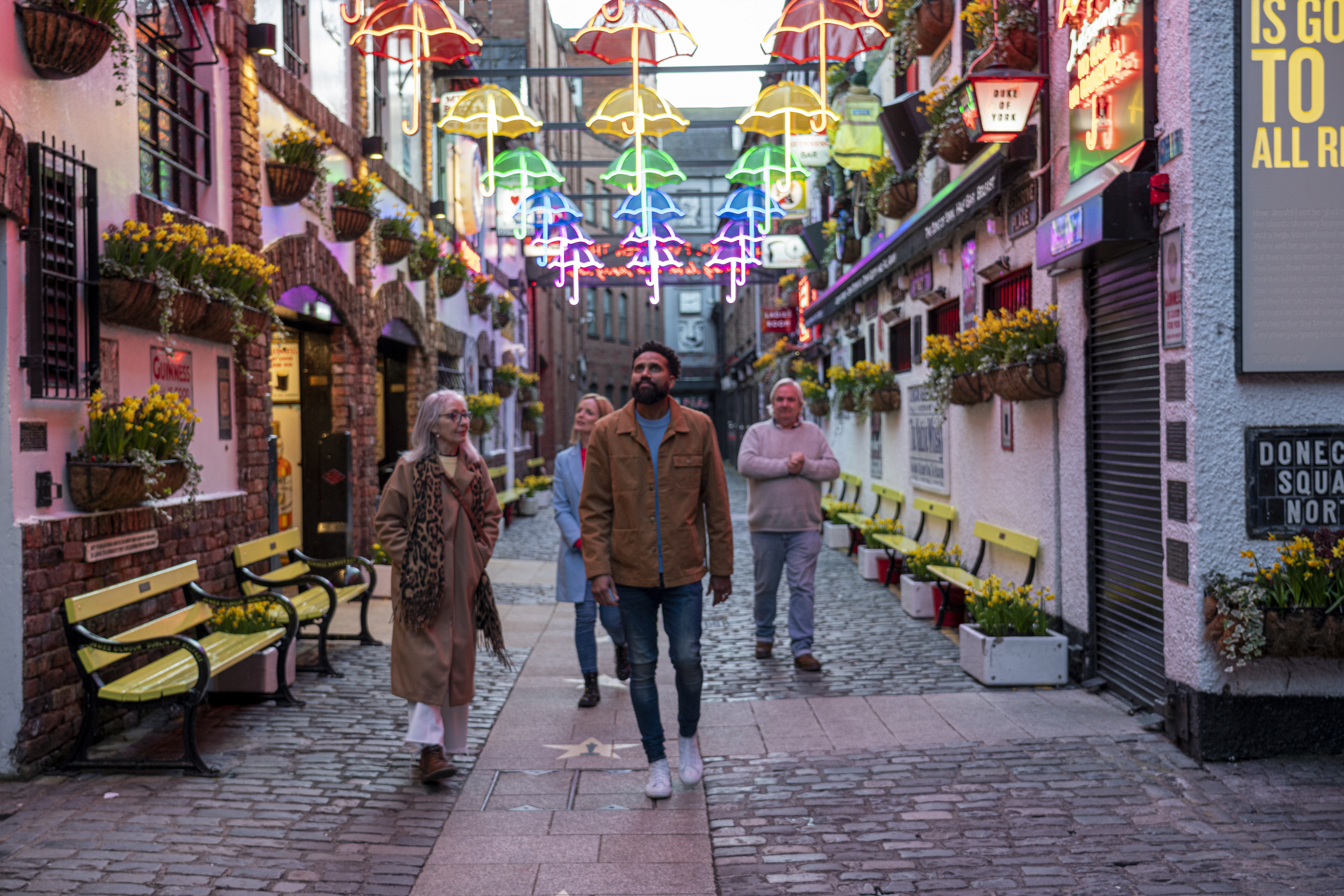 Tour around Belfast, including the Cathedral Quarter with our Local Specialist