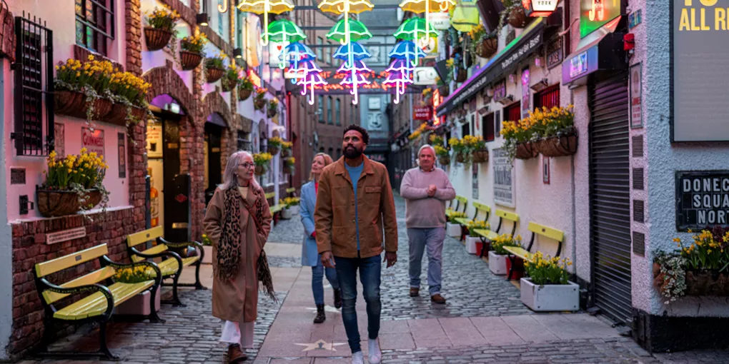 Tour around Belfast, including the Cathedral Quarter with our Local Specialist