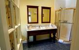 Killeen House Hotel Bathroom in Killarney