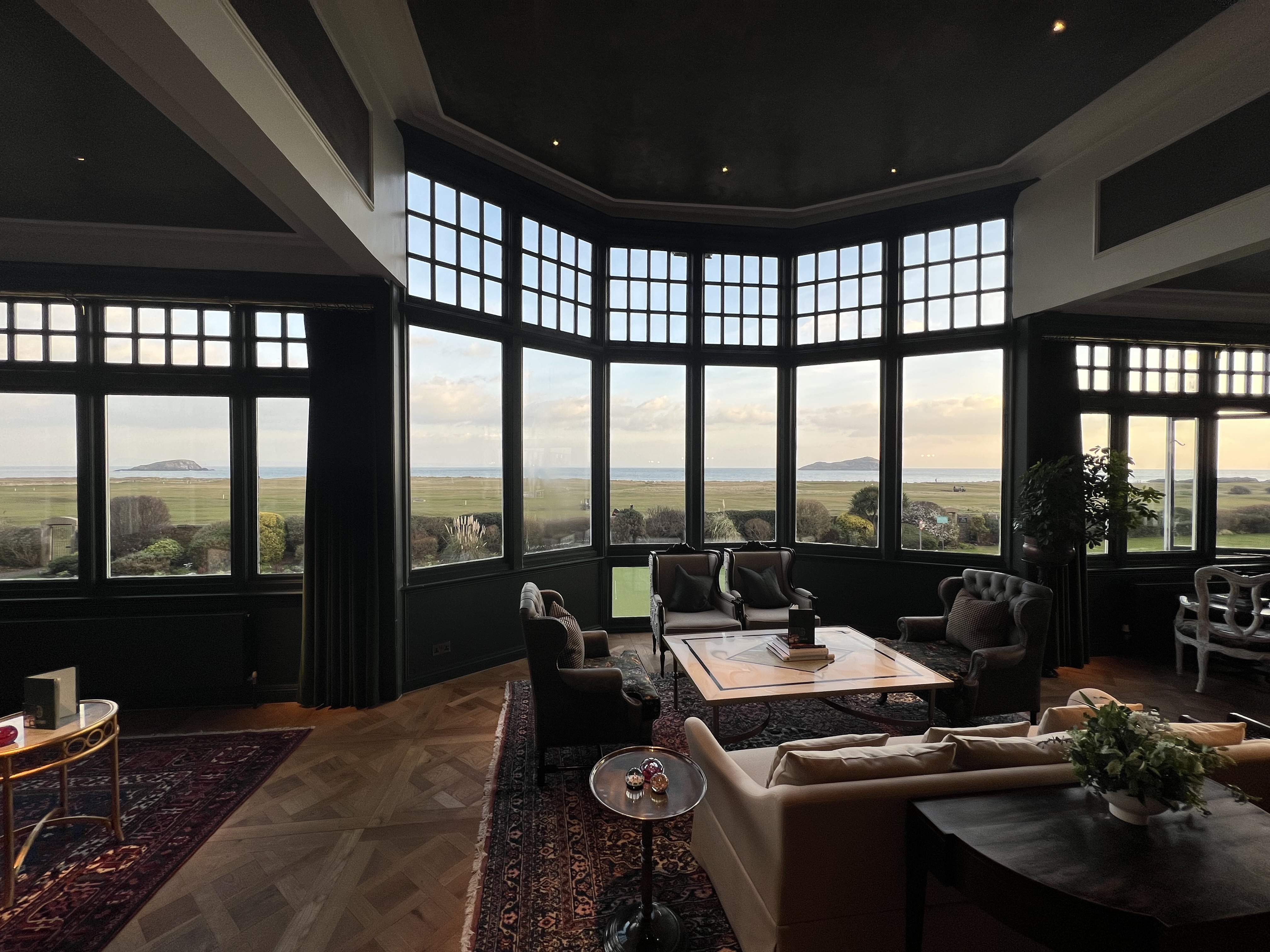 Stay at Marine North Berwick, surrounded by 21 Scottish golf courses along 30 miles of coastal terrain