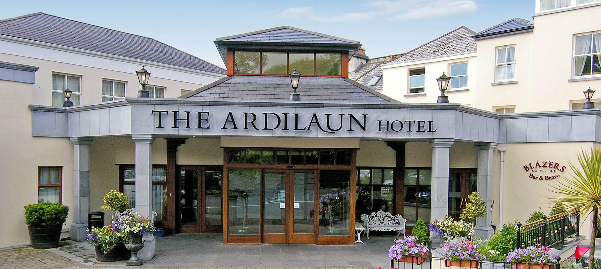 Ardilaun Hotel entrance