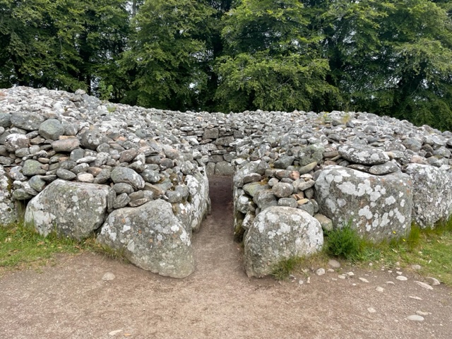 Clava Cairns