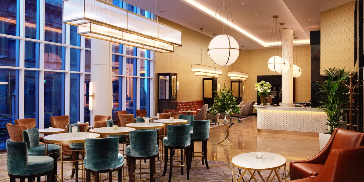 A bar and restaurant in Grand Central Hotel in Northern Ireland