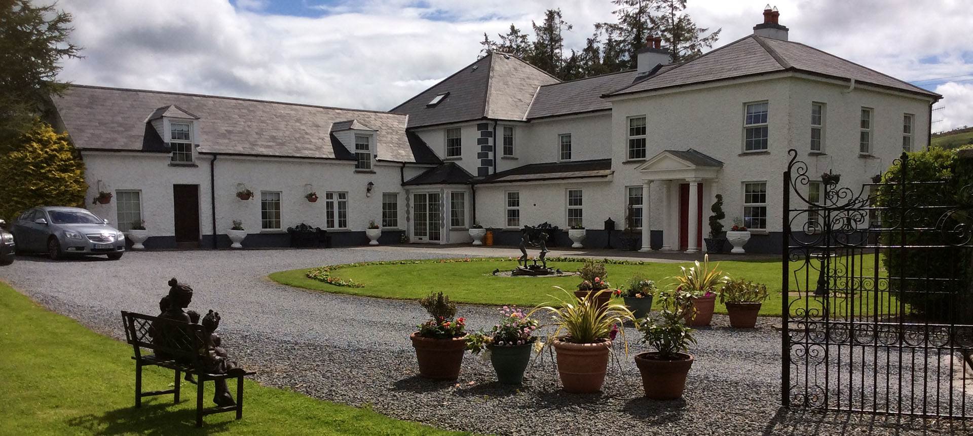 Exterior of Glasha Farmhouse B&B in Waterford, Ireland