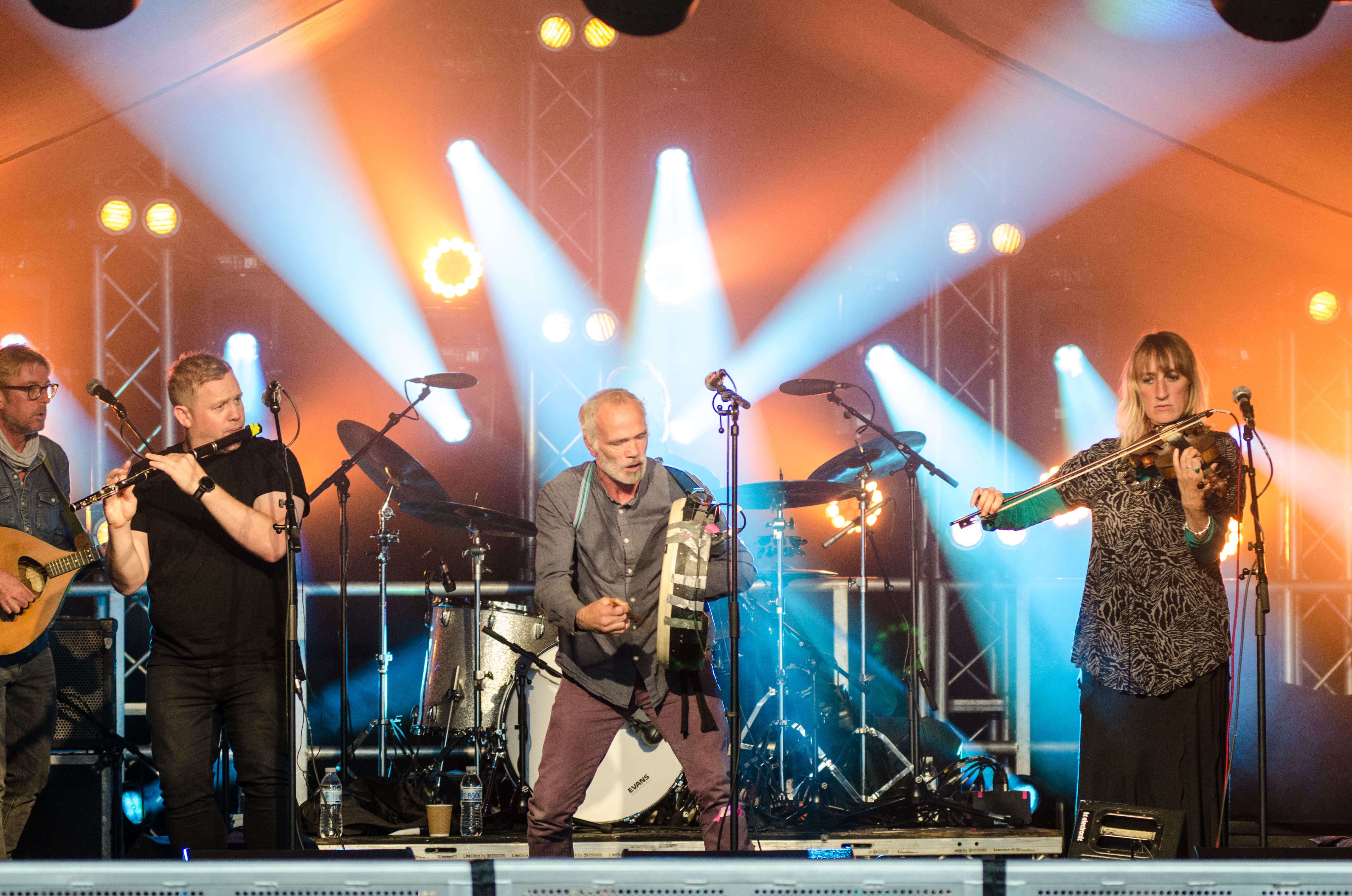 Cathedral Quarter Arts Festival, Kila performing fiddle in Belfast