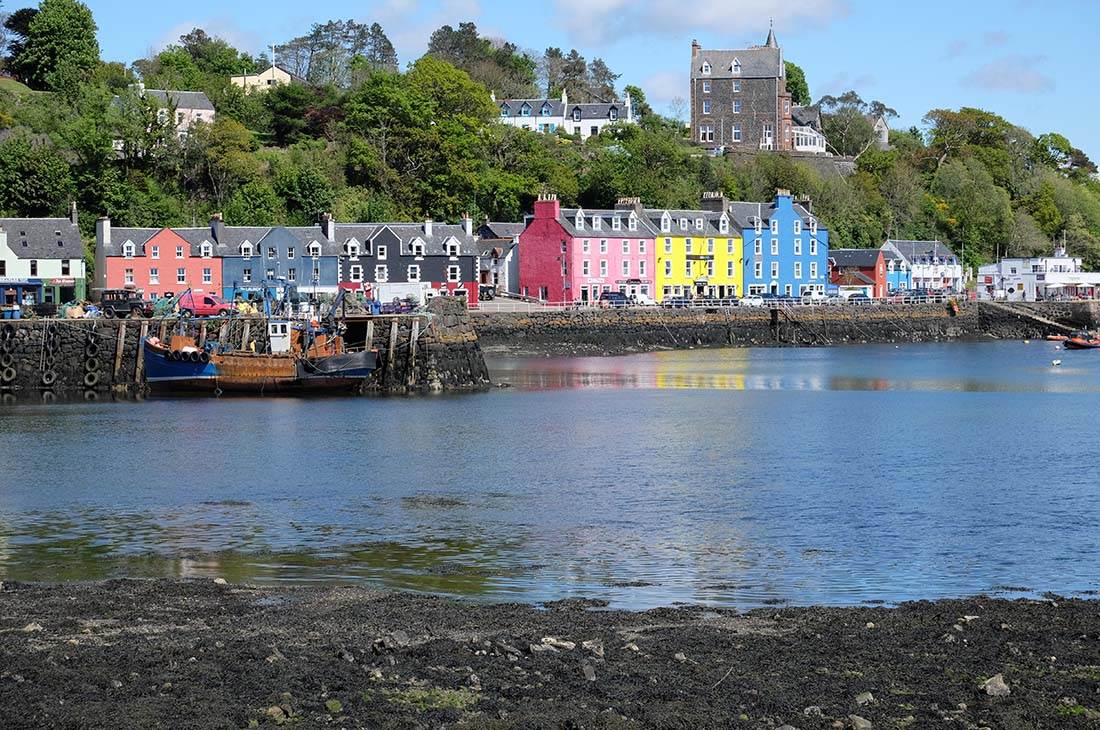 Colourful houses in Tobermory waterfront