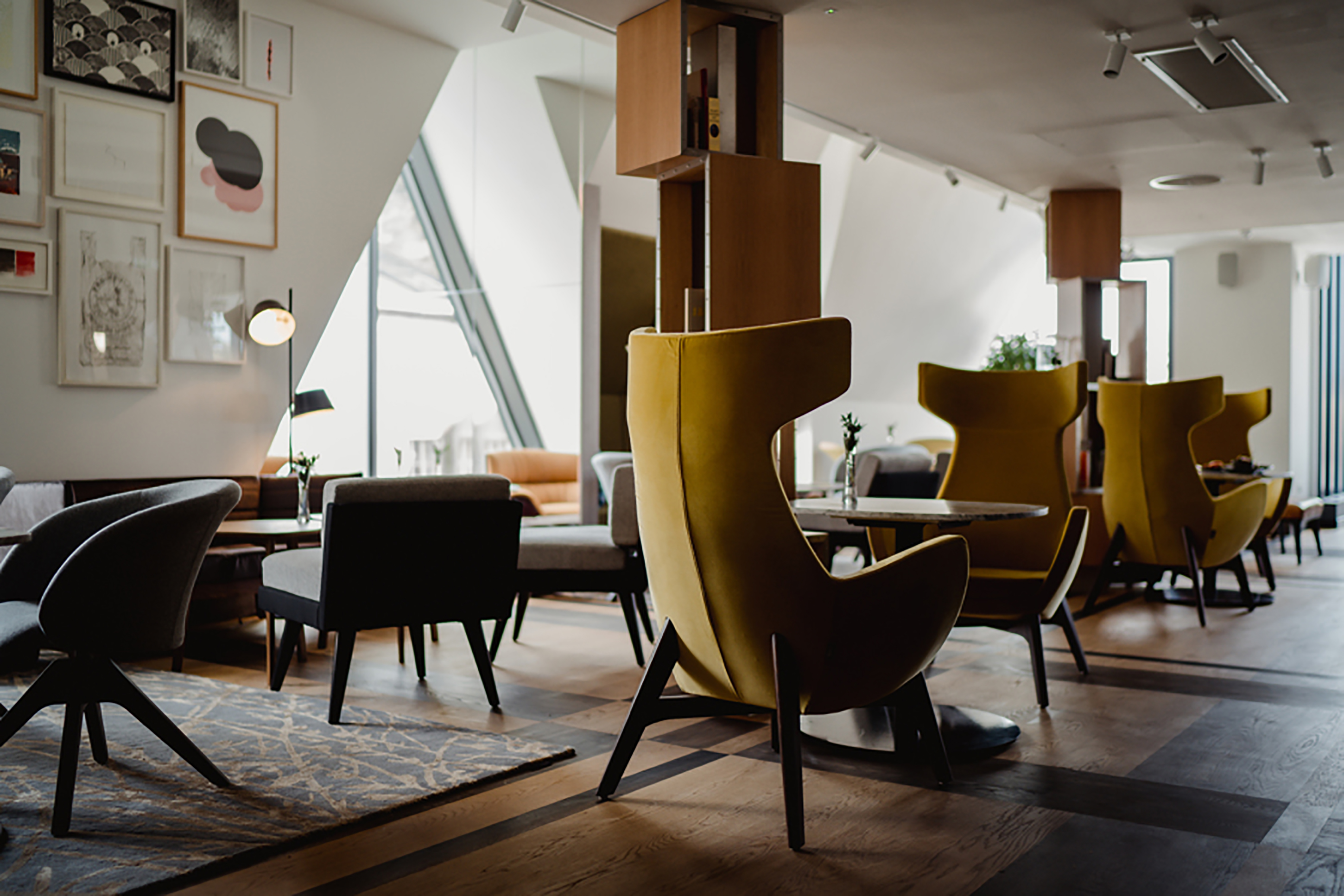 Market Street Hotel Edinburgh Scotland Champagne Lounge